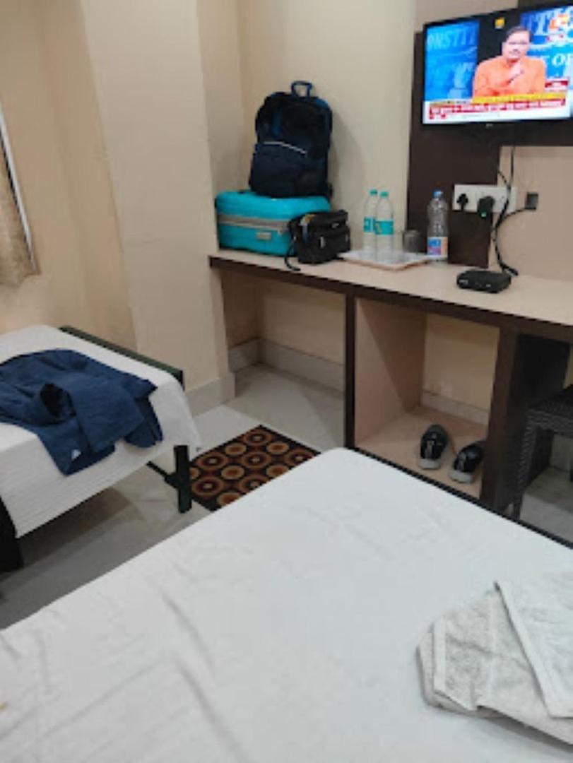 Triumph Inn Bhubaneswar Exterior foto