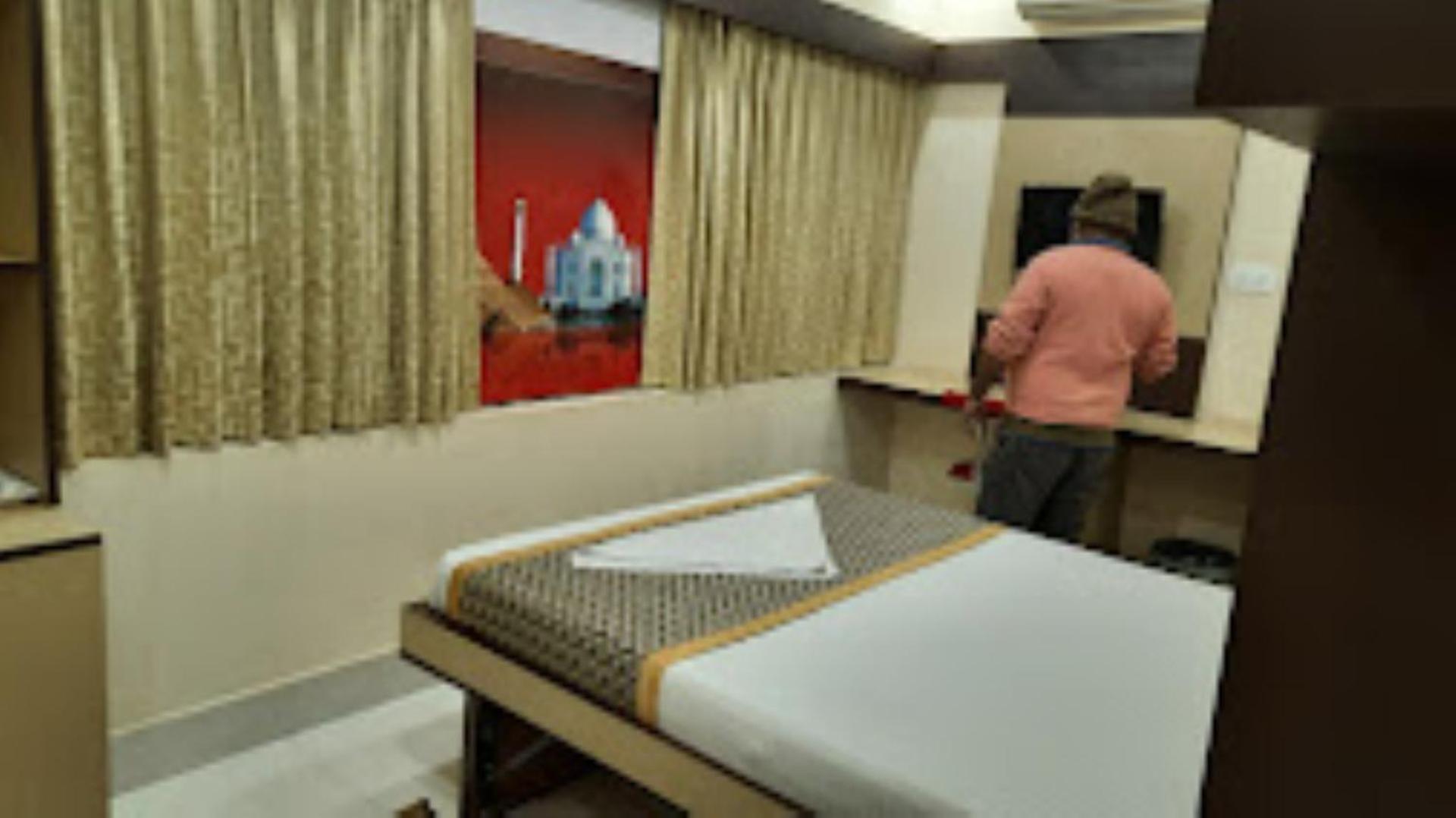 Triumph Inn Bhubaneswar Exterior foto